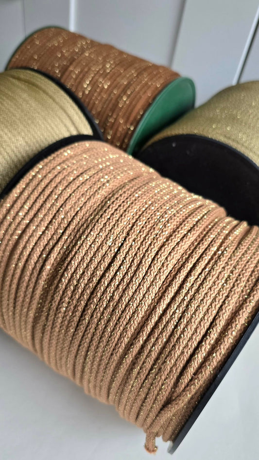 NR 5a Caramel-Gold 6mm hekle/makrame tråd