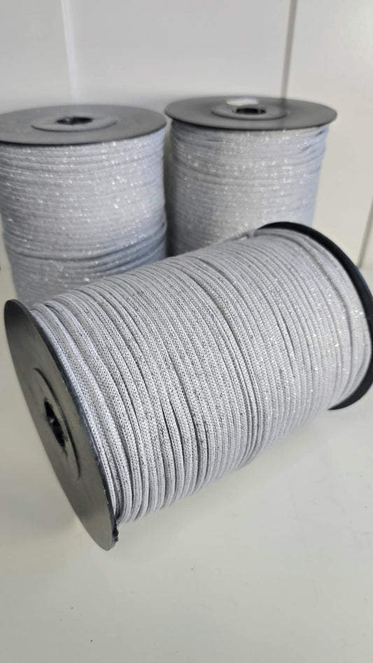 NR 11s Light grey-Silver 4mm hekle/makrame tråd