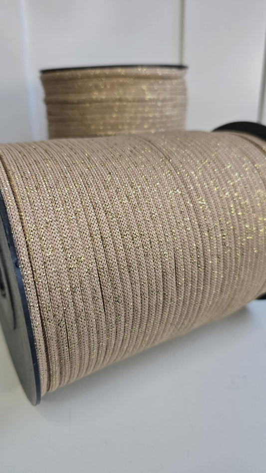 NR 4a Beige-Gold 4mm hekle/makrame tråd