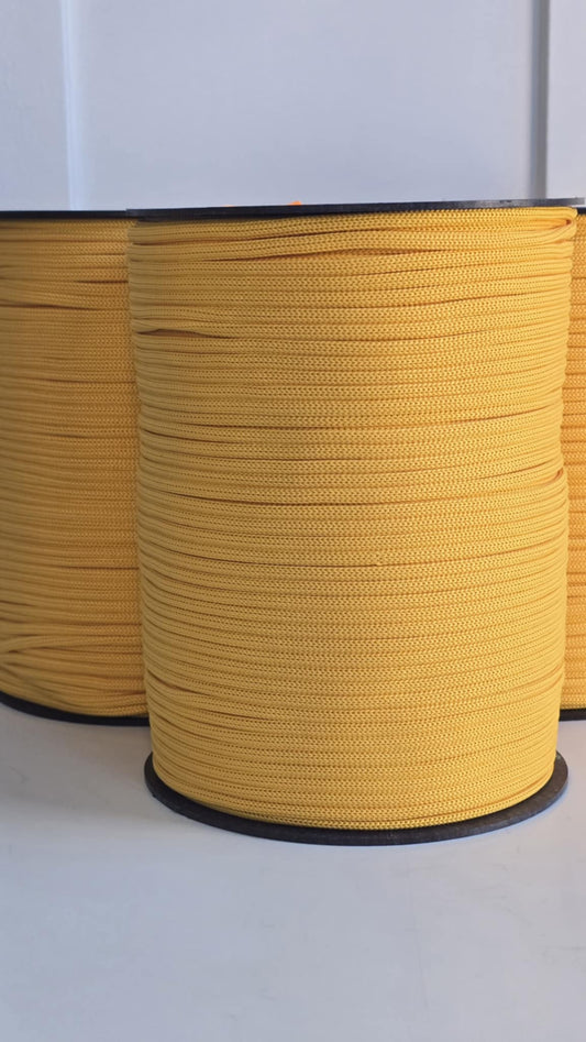 NR 10 Yellow 4mm hekle/makrame tråd