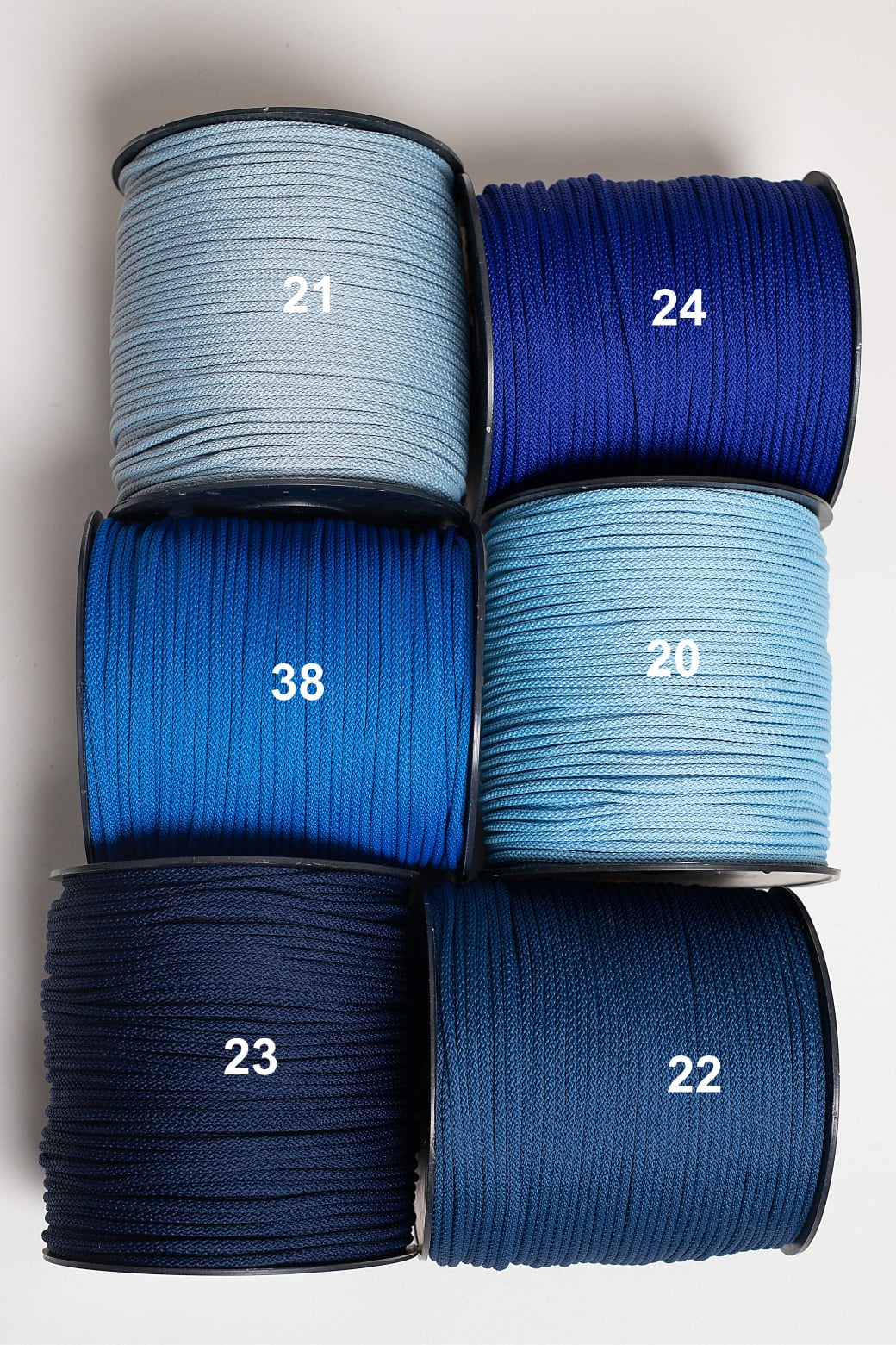 NR 38 Blue 6mm hekle/makrame tråd