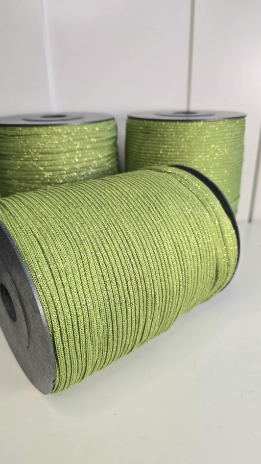 NR 64a Medium green-Gold 4mm hekle/makrame tråd