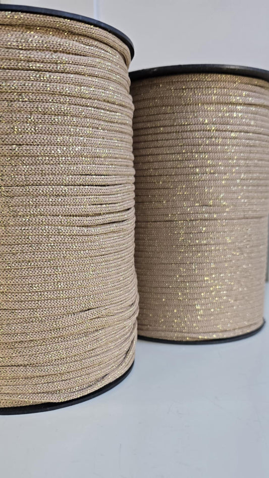 NR 4a Beige-Gold 4mm hekle/makrame tråd