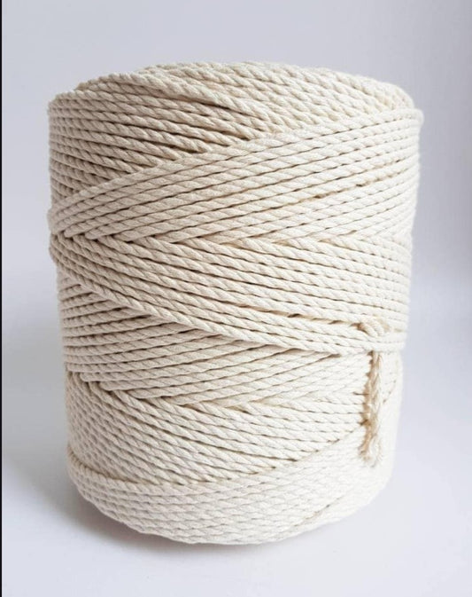 Bomullstråd 4mm 3ply Naturell 260m