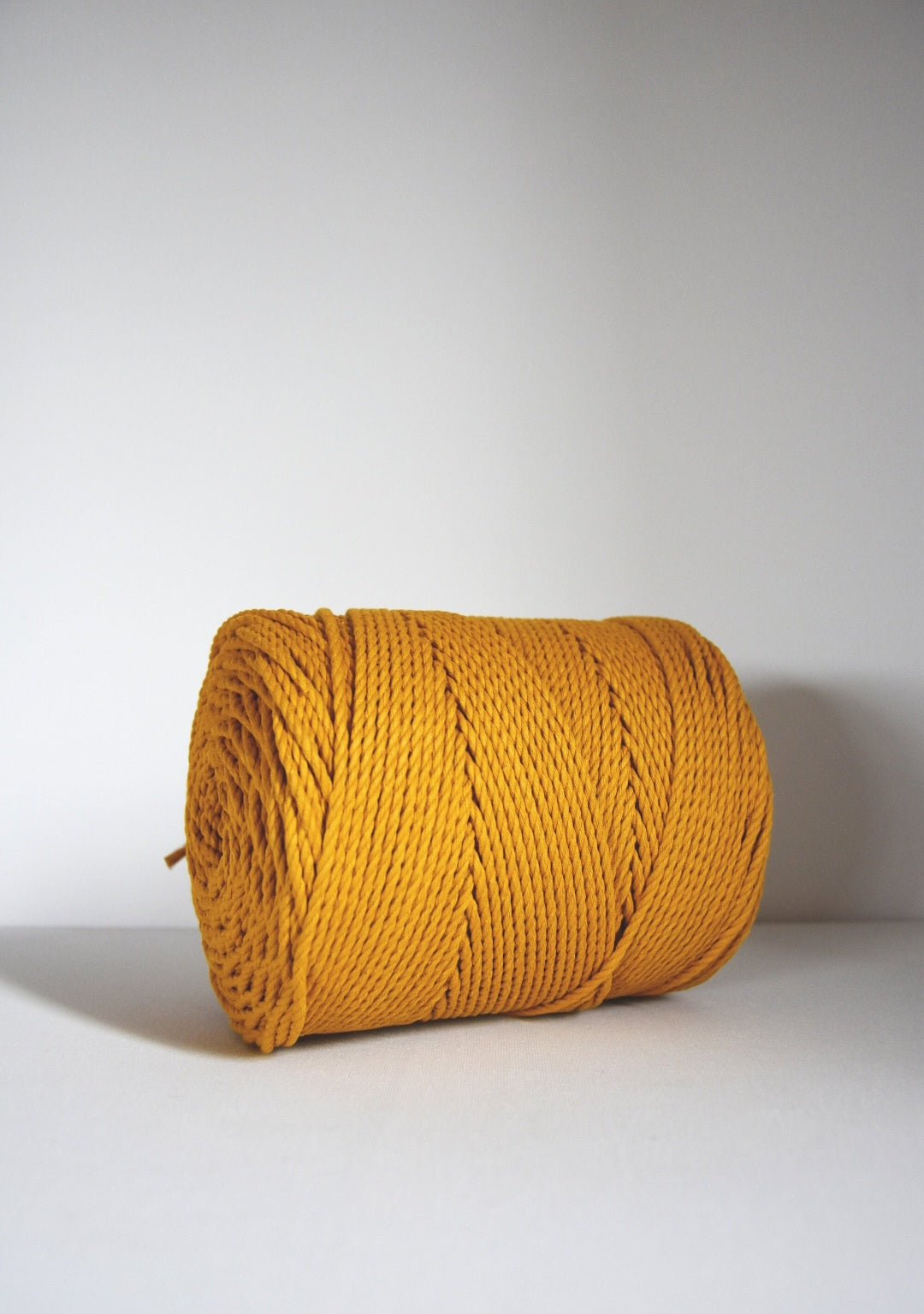 Bomullstråd 3mm 3ply Sennep 170m
