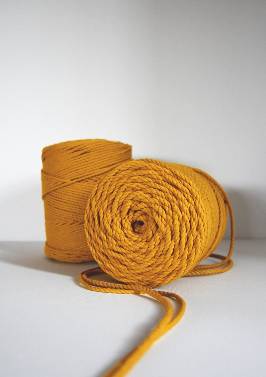 Bomullstråd 3mm 3ply Sennep 170m