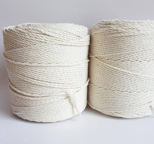 Bomullstråd 3mm 3ply Naturell 410m